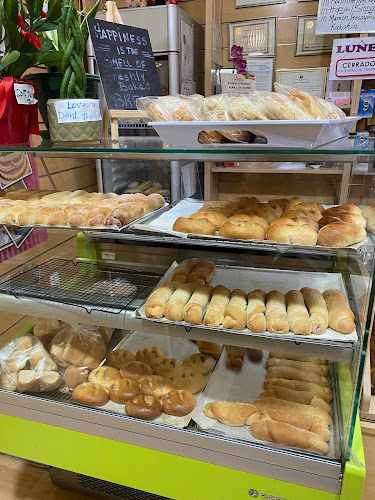 Fotografia tomada fuera de Elma´s Cake & snacks - Pastelería en Madrid, Madrid