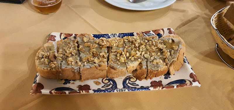 Fotografia tomada fuera de Restaurante casa cruz - restaurantes en Alájar, Huelva