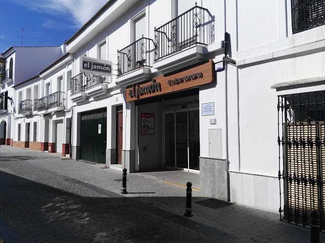 Fotografia tomada fuera de Supermercados El Jamón - Supermercado en Cartaya, Huelva
