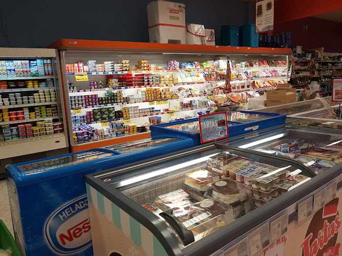 Fotografia tomada fuera de Supermercados El Jamón - Supermercado en Cartaya, Huelva