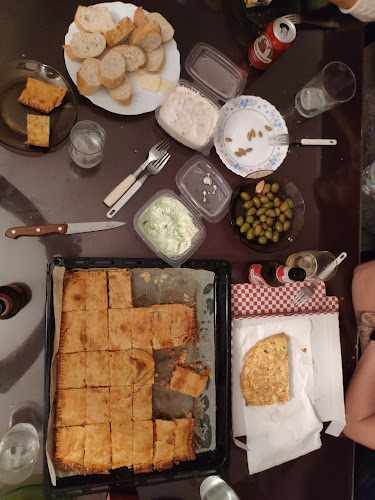 Fotografia tomada fuera de Sabores. Comida casera - Establecimiento de comida preparada en Corteconcepción, Huelva