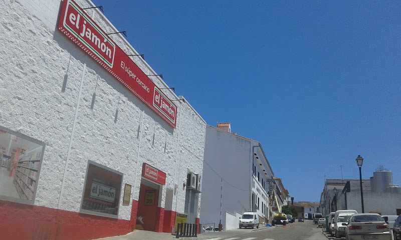 Fotografia tomada fuera de Supermercados El Jamón - Supermercado en Cortegana, Huelva