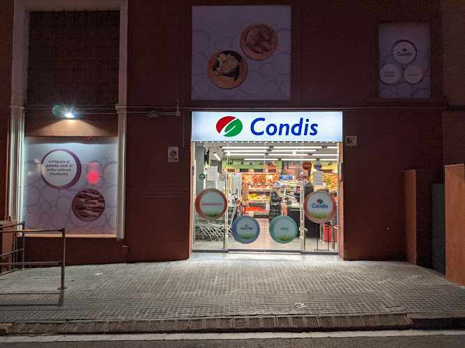 Fotografia tomada fuera de Condis - Supermercado en Sant Just Desvern, Barcelona