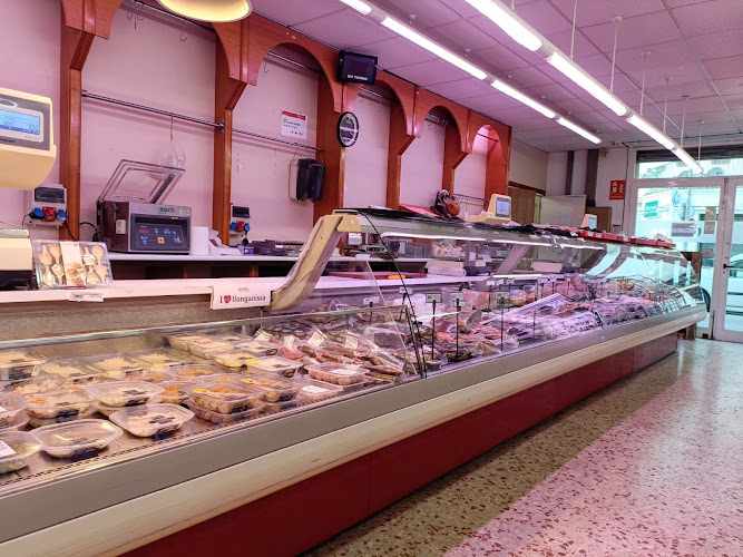 Fotografia tomada fuera de Coaliment - Supermercado en Sant Pere de Ribes, Barcelona