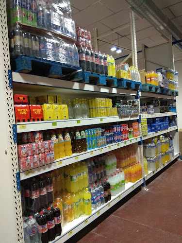 Fotografia tomada fuera de AMA - Supermercado de descuentos en Úbeda, Jaén