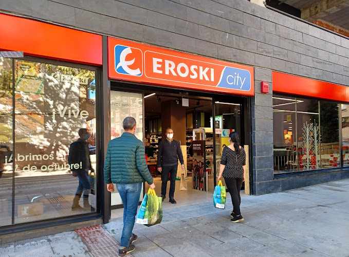 Fotografia tomada fuera de EROSKI - Supermercado en Arnedo, La Rioja