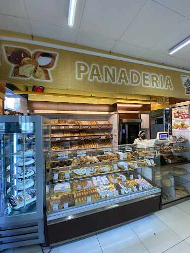 Fotografia tomada fuera de Masymas Supermercados - Supermercado en Villanueva del Arzobispo, Jaén