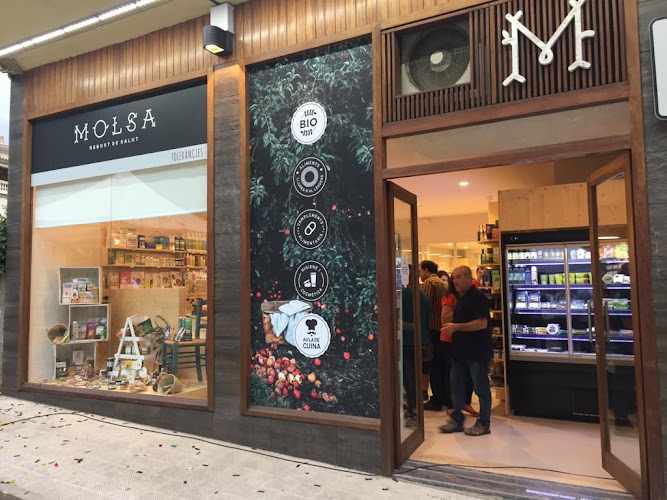 Fotografia tomada fuera de MOLSA - TOLERÀNCIES - Botiga d'aliments naturals en Solsona, Lérida