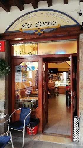 Fotografia tomada fuera de Els porxes - cafeterías en Morella, Castellón