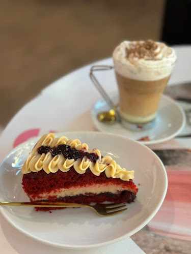 Fotografia tomada fuera de Cafetería Crepería París - restaurantes en Mérida, Badajoz