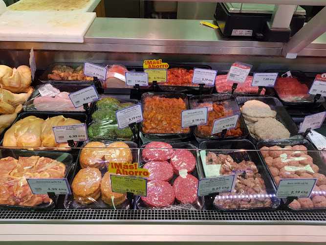 Fotografia tomada fuera de Supermercados Froiz - Supermercado en Ferrol, A Coruña