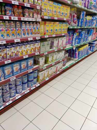 Fotografia tomada fuera de Supermercado Gadis - Supermercado en Teo, A Coruña