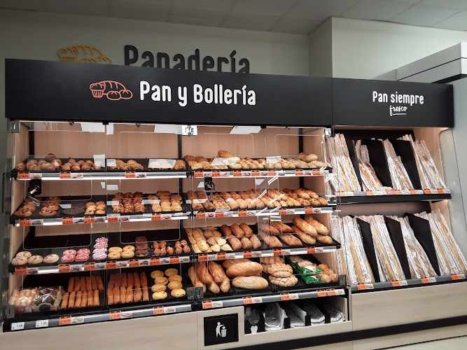 Fotografia tomada fuera de Supermercados Dia - Supermercado en Llanes, Asturias