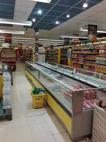 Fotografia tomada fuera de Supermercados Alimerka - Supermercado en Pola de Siero, Asturias