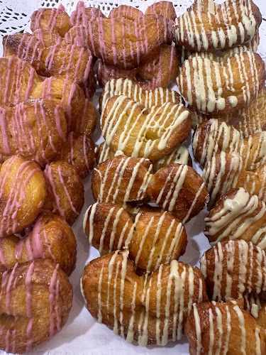 Fotografia tomada fuera de Casadiella & Cafe - Panadería en Oviedo, Asturias