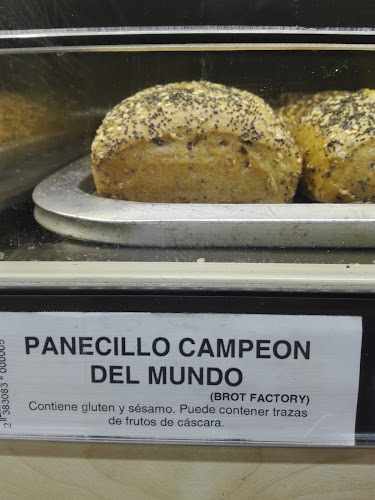 Fotografia tomada fuera de Mercadona - Supermercado en Arriondas, Asturias