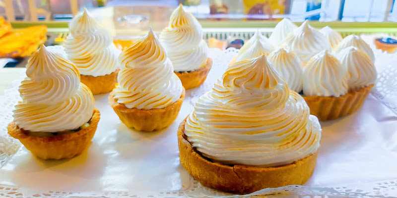 Fotografia tomada fuera de Tarta de Miel - Pastelería en Bilbao, Vizcaya