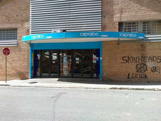 Fotografia tomada fuera de Caprabo - Supermercado en La Pobla de Segur, Lérida