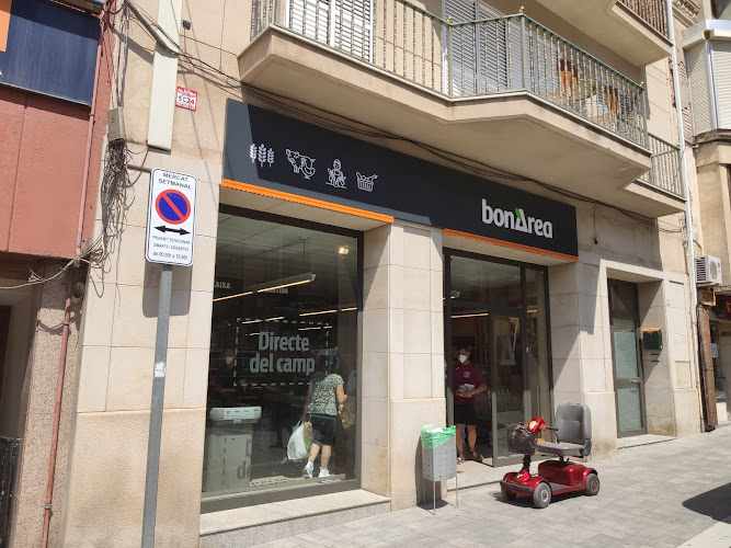Fotografia tomada fuera de bonÀrea - Supermercado en Les Borges Blanques, Lérida