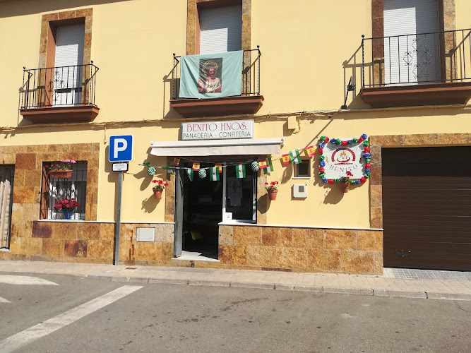 Fotografia tomada fuera de Panadería Benito - Panadería en Pedro Abad, Córdoba