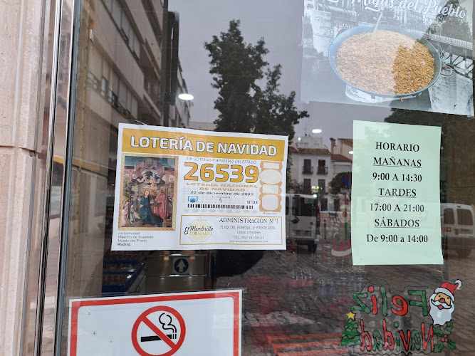 Fotografia tomada fuera de Supermercados La Isla - Supermercado en Puente Genil, Córdoba