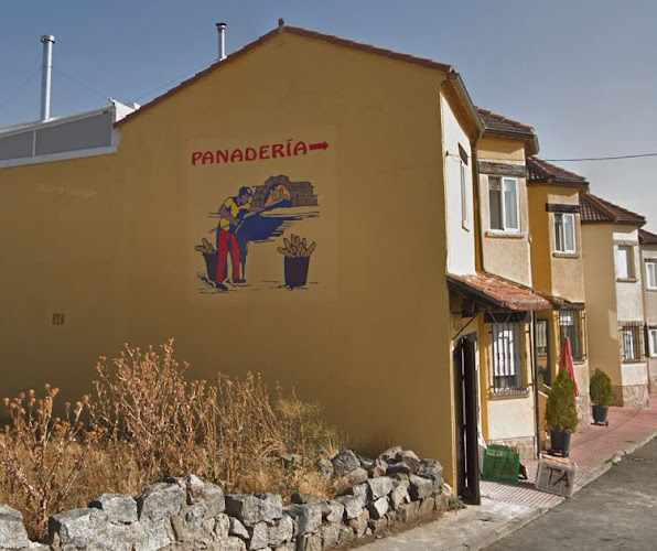 Fotografia tomada fuera de Tahona Araujo - Panadería en Narrillos de San Leonardo, Ávila