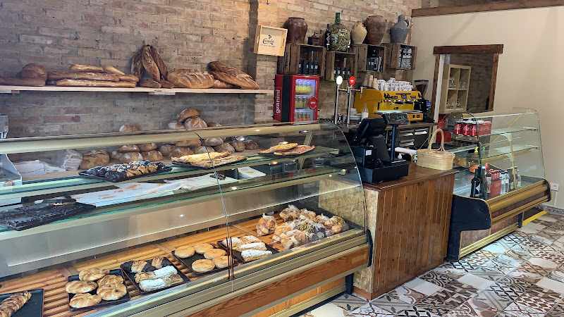 Fotografia tomada fuera de Horno artesano de Secastilla - Panaderia - Cafetería - Panadería en Puente de Montañana, Huesca
