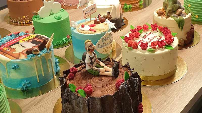 Fotografia tomada fuera de Pastelería La Cakery - Pastisseria en Vic, Barcelona