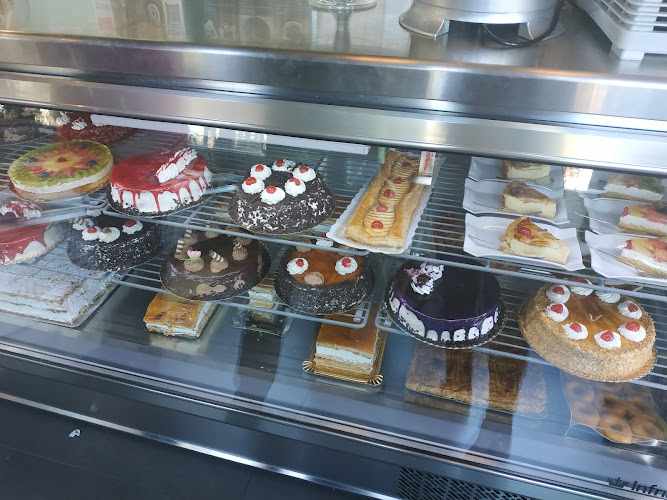 Fotografia tomada fuera de Casamayor Sin Gluten - Pastelería en Cuenca, Cuenca