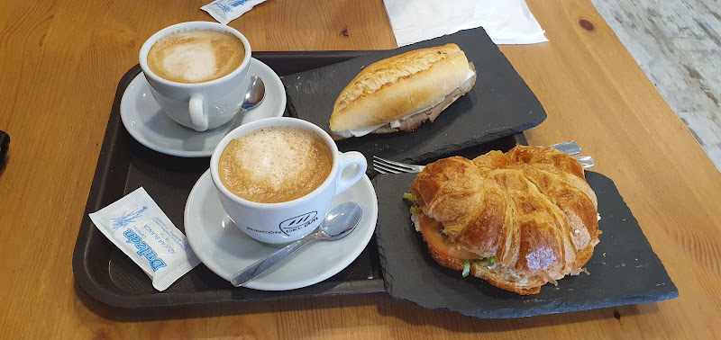 Fotografia tomada fuera de Rincón del Pan - Panadería en Tías, Las Palmas