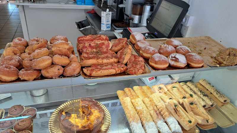 Fotografia tomada fuera de Churrería Pastelería Tias - Churrería en Tías, Las Palmas