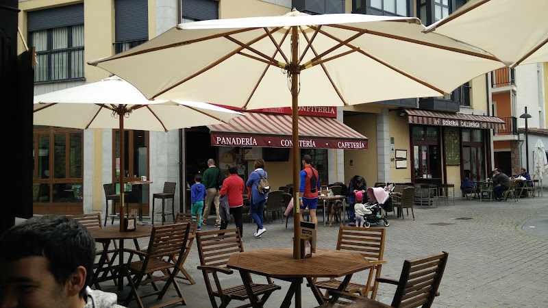 Fotografia tomada fuera de Panadería El Desquite - Panadería en Berodia, Asturias