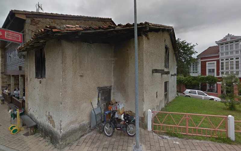 Fotografia tomada fuera de Panaderia de Torazo - Panadería en Torazo, Asturias