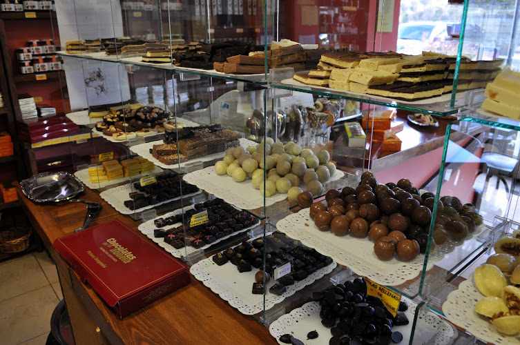 Fotografia tomada fuera de Chocolates de la Abuela el Capricho del Pirineo - Tienda de delicatessen en Hostal de Ipiés, Huesca