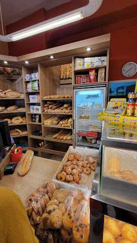Fotografia tomada fuera de Despacho de Pan y Dulces Transi - Panadería en Zamora, Zamora