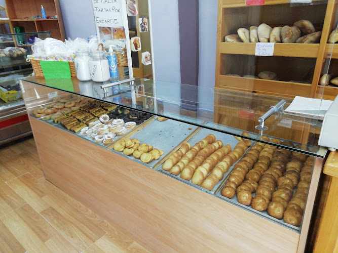 Fotografia tomada fuera de Panadería de Vega Pitxi - Panadería en La Bañeza, León
