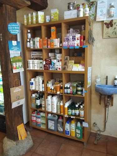 Fotografia tomada fuera de Ecotienda Graneles La Romana - Tienda de alimentos orgánicos en Aguilar de Campoo, Palencia