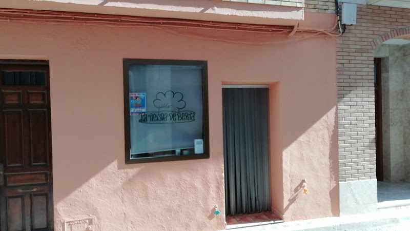 Fotografia tomada fuera de La tienda de Berta - Panadería en Alcolea de Cinca, Huesca