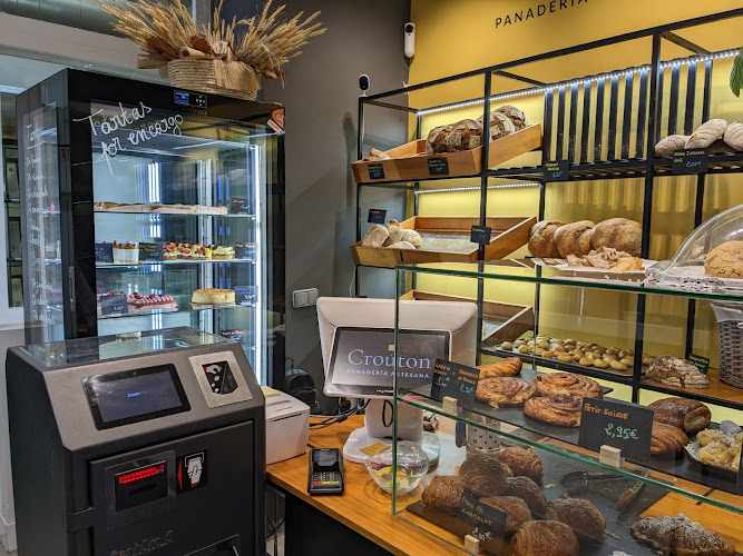 Fotografia tomada fuera de Croûton Panadería Artesana - Panadería en Madrid, Madrid