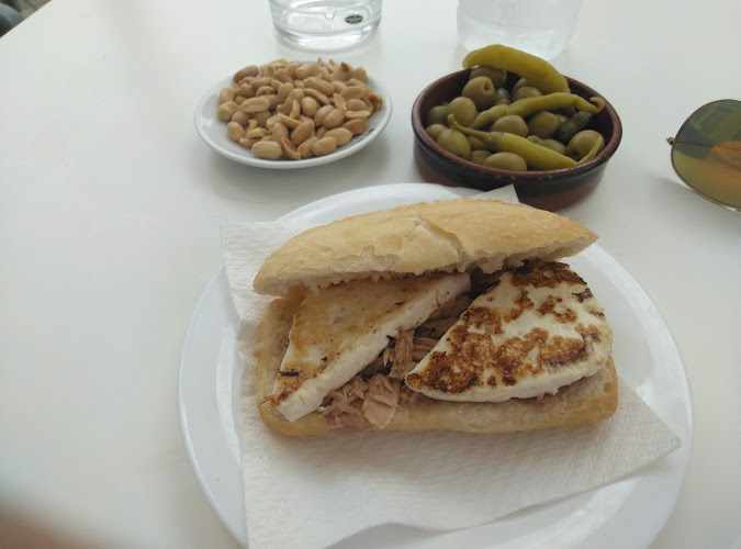 Fotografia tomada fuera de Tati's - restaurantes en Aielo de Malferit, Valencia