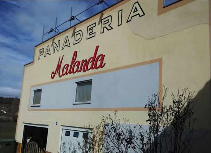 Fotografia tomada fuera de Panadería MALANDA - Panadería en Camesa de Valdivia, Palencia