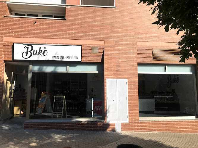 Fotografia tomada fuera de Bukë Panadería-Pastelería - Panadería en Granada, Granada