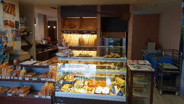 Fotografia tomada fuera de OGI BERRI ALTZA - Panadería en Lekunberri, Navarra