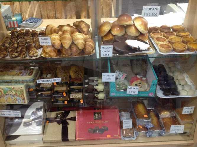 Fotografia tomada fuera de Marta denda - Panadería en Plentzia, Vizcaya