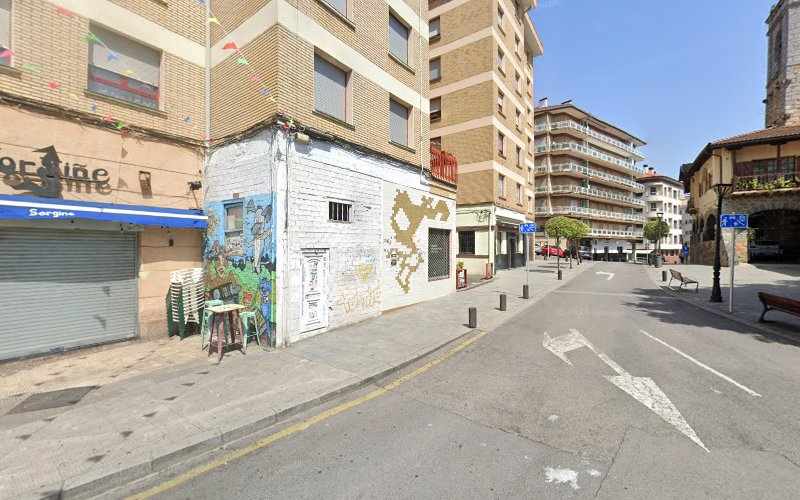 Fotografia tomada fuera de Panaderías Usubiaga S.L. - Panadería en Arrigorriaga, Vizcaya