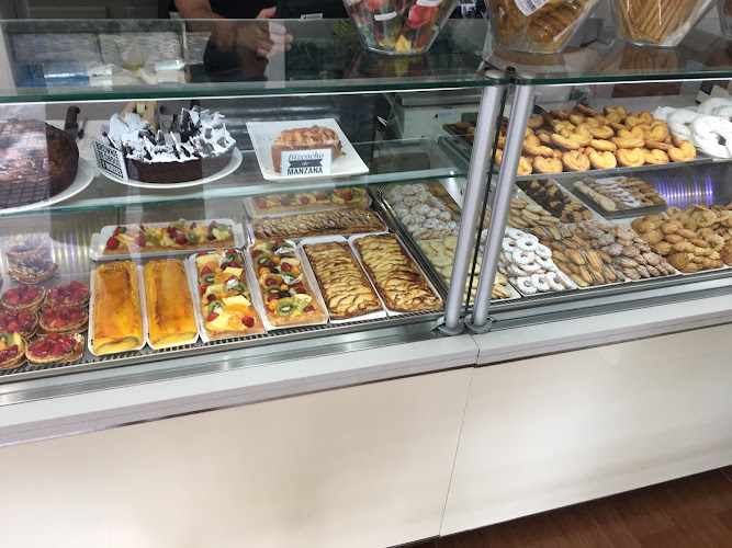 Fotografia tomada fuera de Pastelería Mil·lenni - Pastelería en Tarragona, Tarragona