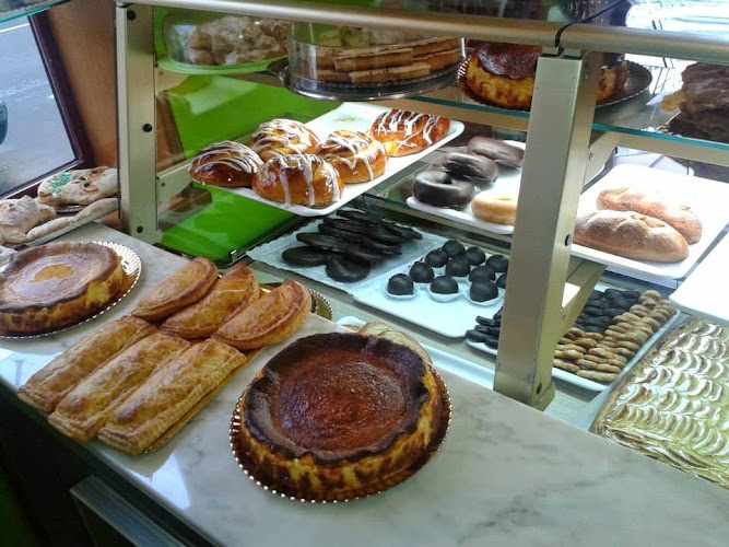 Fotografia tomada fuera de Panadería Cuns - Panadería en A Coruña, A Coruña