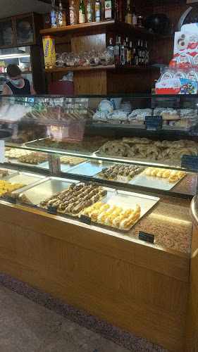 Fotografia tomada fuera de Pastelería Multicines Oscar - Pastelería en Santa Cruz de Tenerife, Santa Cruz de Tenerife