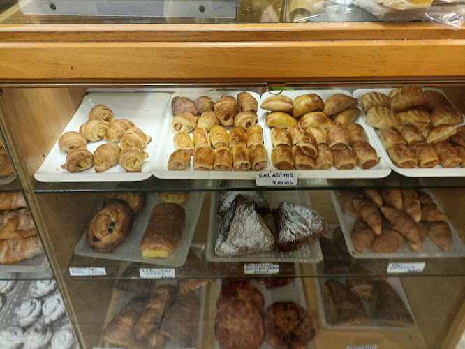 Fotografia tomada fuera de Sierra Panadería - Panadería en Barbastro, Huesca