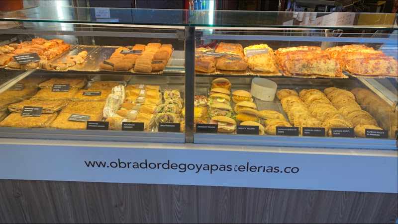 Fotografia tomada fuera de El Obrador de Goya - Pastelería en Madrid, Madrid